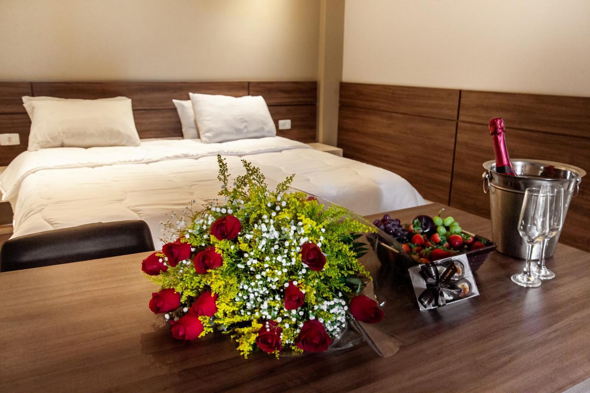 London Hotel Londrina Pokoj fotografie